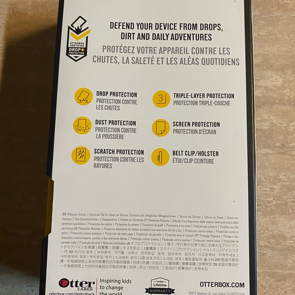 Otter Box IPhone 7/8 Case - Picture 2 of 3